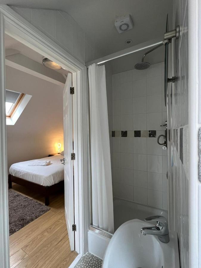 Leaside Luton (Bedfordshire)