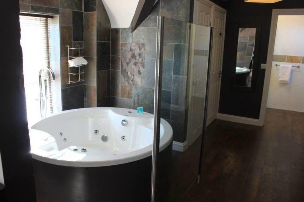 Leaside 3* Luton (Bedfordshire)